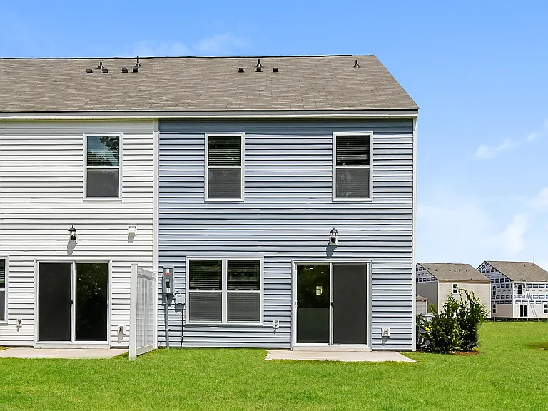 101 Striker Rd — Photo 33
