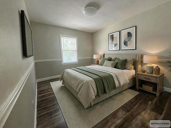4th image of 2881 Woodworth Dr