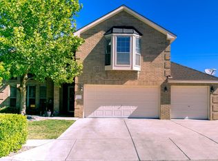6915 La Lucena Ave NE, Albuquerque, NM 87113