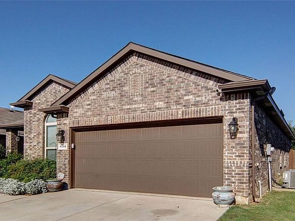 3rd image of 1116 New Meadow Dr