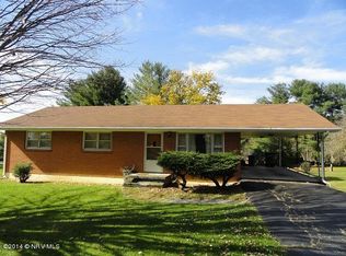 300 Walnut Dr, Christiansburg, VA 24073