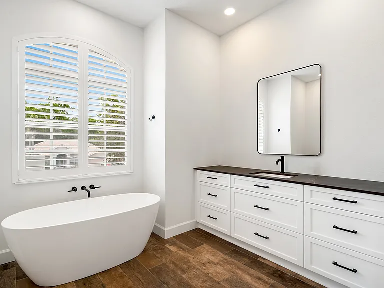 12649 Oak Hollow Ct — Photo 29