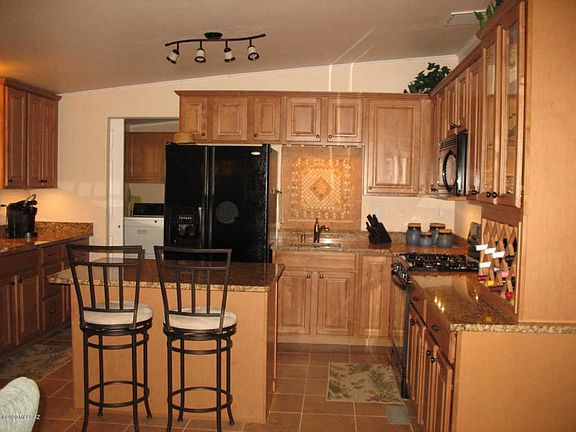 5th image of 5561 W Diamond K St #6