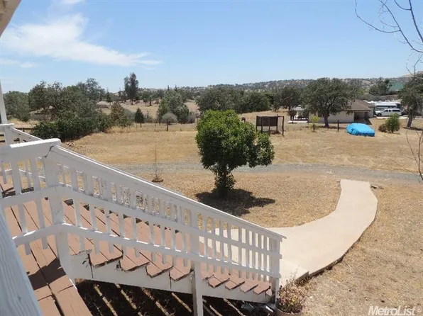 2385 Navarro St, La Grange, CA 95329