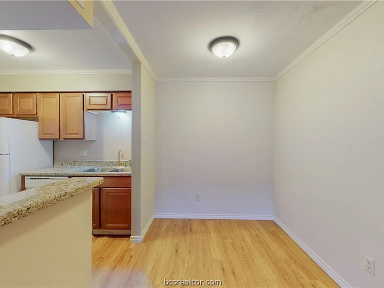 904 University Oaks Blvd #80 — Photo 13
