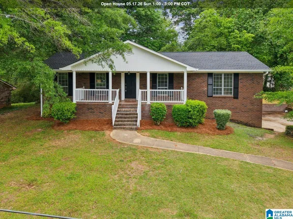 817 4th Ave, Pleasant Grove, AL 35127