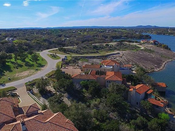 5th image of 12 Lago Escondido