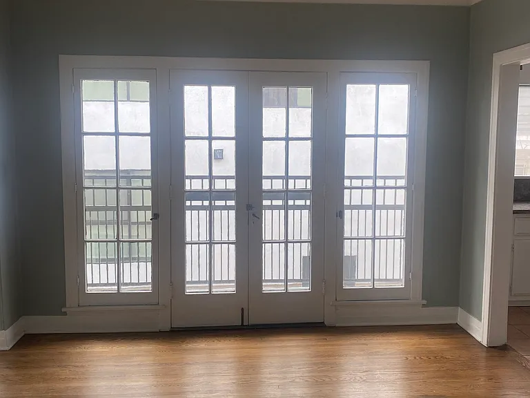 735 N Alfred St #3 — Photo 10