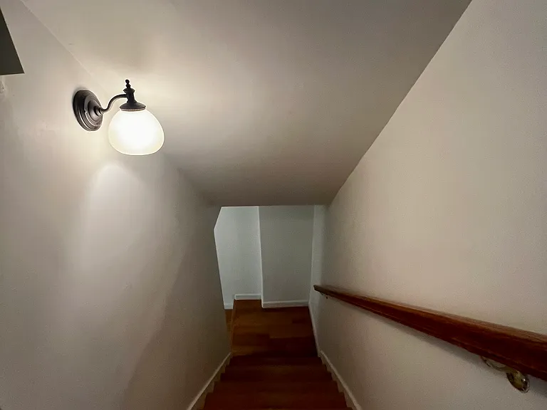 193 S John Muir Rd — Photo 17
