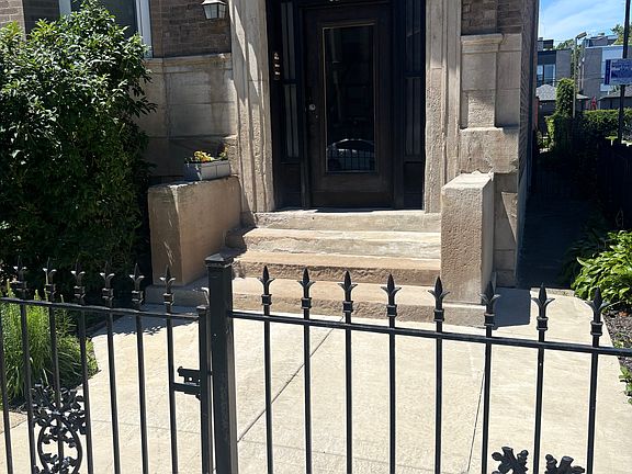 2nd image of 6232 S University Ave