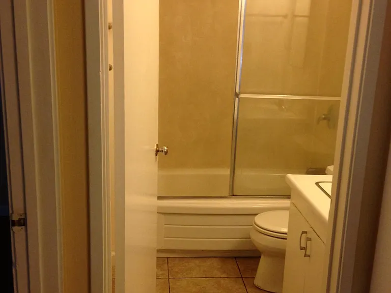 2533 Hillegass Ave #105 — Photo 6