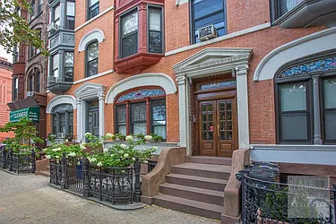 Sold by Betancourt & Associates Realty LLC