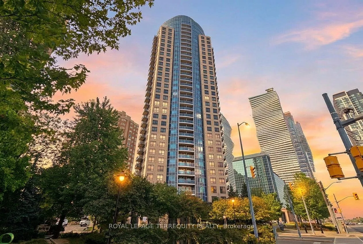2 bed, $2,300 — Photo 1