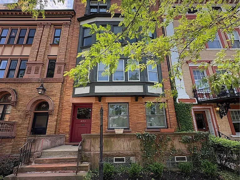 493 Delaware Ave #3 — Photo 2