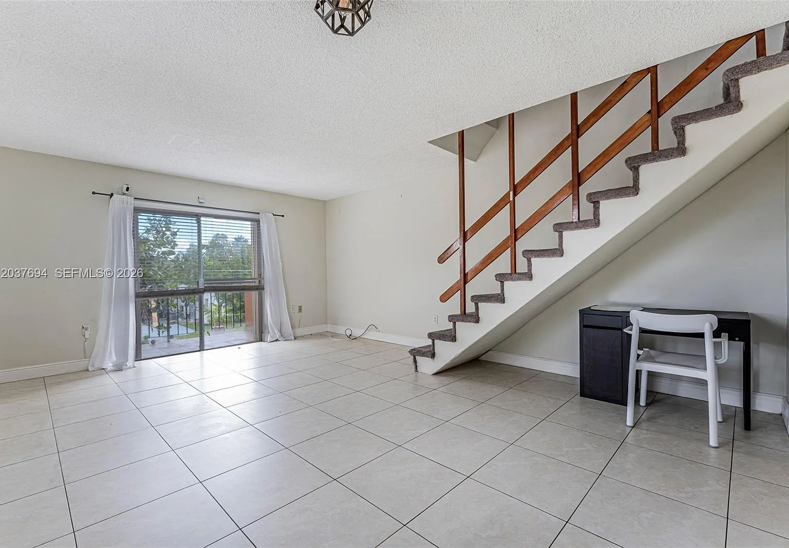 Bemar Patio Condo — Photo 3