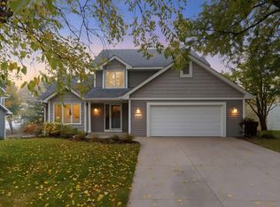 4081 Northview Ter, Eagan, MN 55123