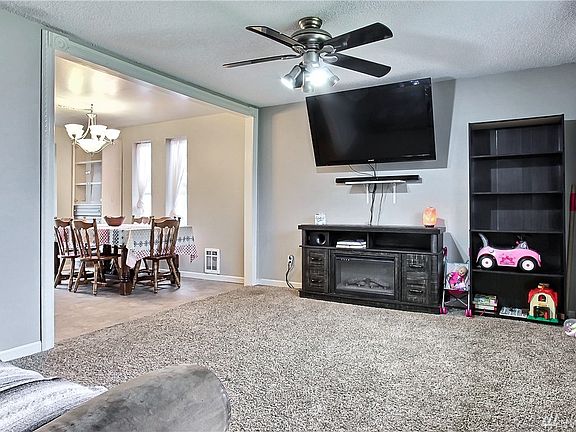 4th image of 17416 6th Avenue Ct E