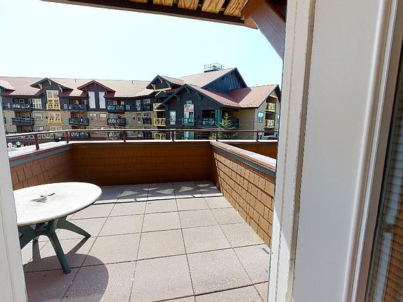 3rd image of 30 Highland House Trl #220
