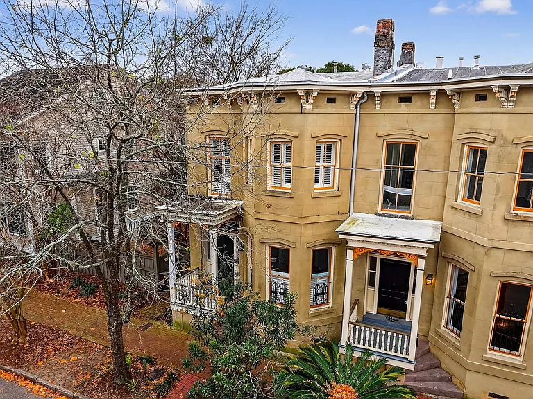 313 W Bolton St — Photo 34