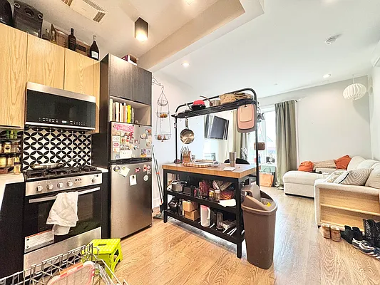 Rented by Doorway NYC, LLC | media 12