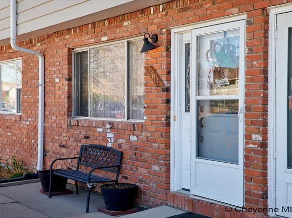 4713 Hickory Pl, Cheyenne, WY 82009