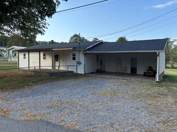 191 Mayfield Dr, Tunnel Hill, GA 30755