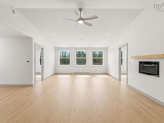 4th image of 241 Alton Rd
