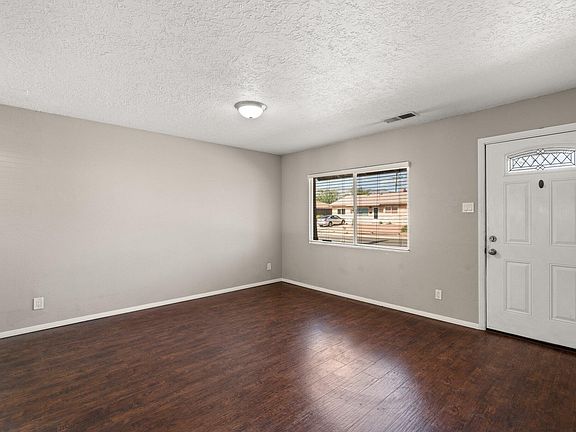 5th image of 2901 Hermosa Dr NE