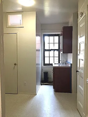 Rented by Brooklyn Heights Real Estate Inc | media 22