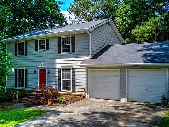 2nd image of 2877 Rosemont Dr