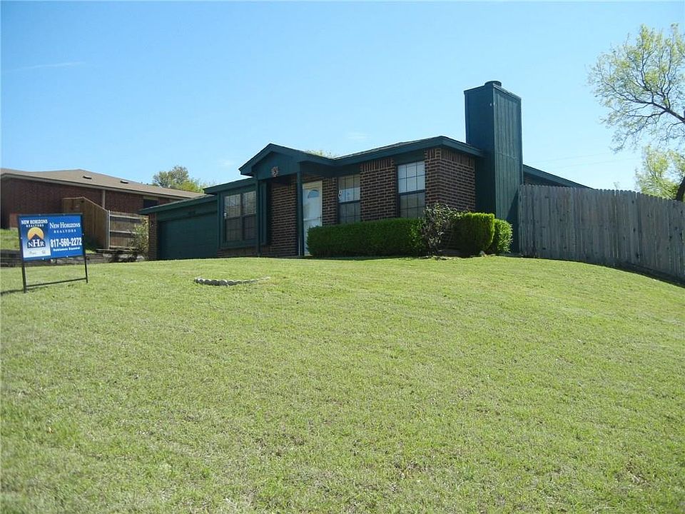 1st image of 8459 Gibbs Dr