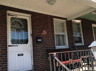 3952 Howland St, Philadelphia, PA 19124