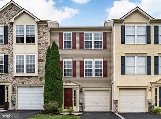504 Broad Meadow Dr, Parkesburg, PA 19365