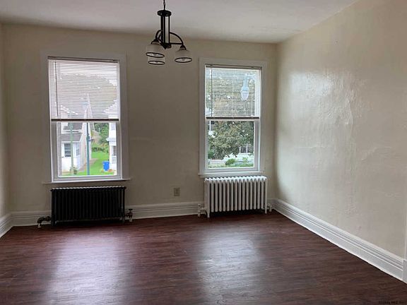 3rd image of 255 New Scotland Ave