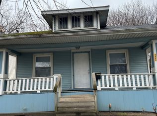 1904 Thompson St, Lansing, MI 48906