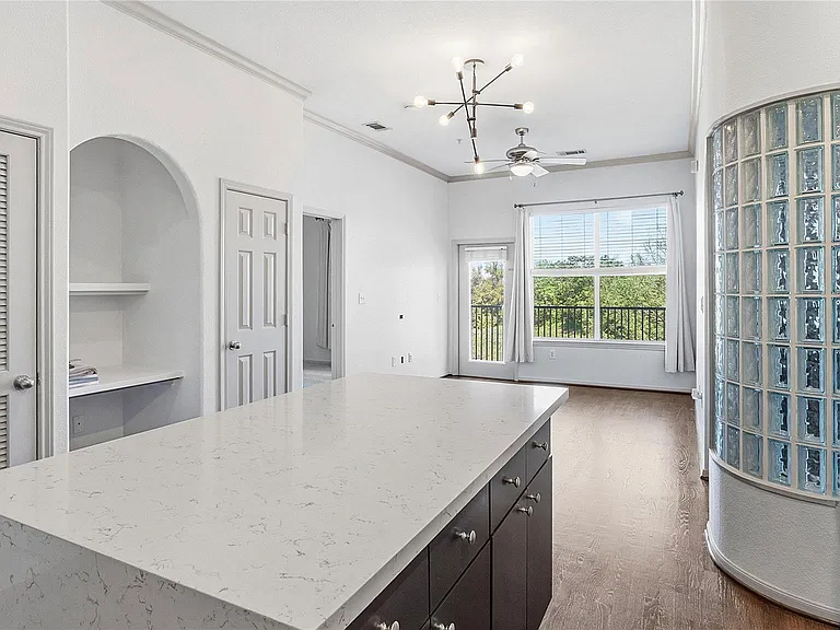 1441 East St #202 — Photo 3