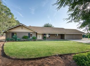 13393 E Saginaw Way, Sanger, CA 93657