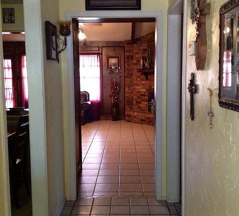 3rd image of 4629 Redbud Ave