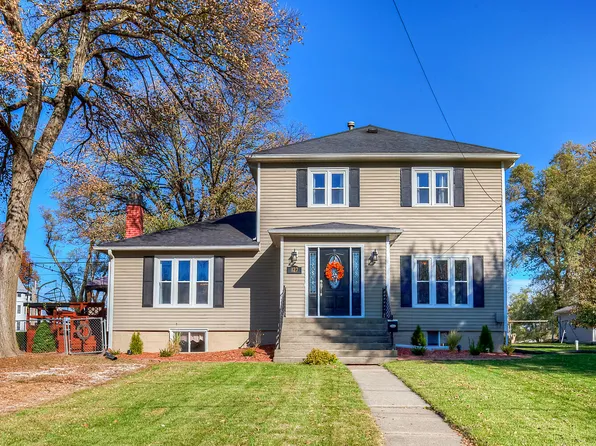 127 W Garfield St, Osceola, IA 50213