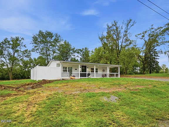 4th image of 3115 Loescher Rd