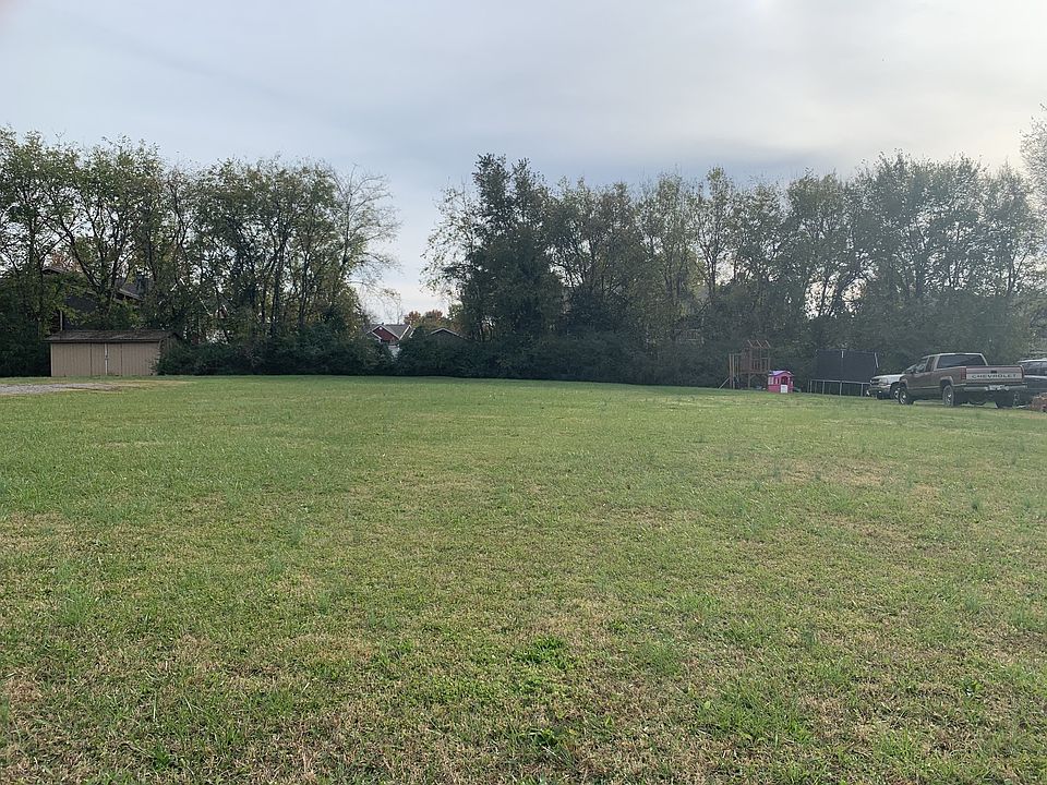 1st image of 244 Caroline Dr