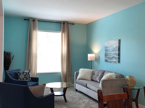4th image of 4352 Acorn Ct
