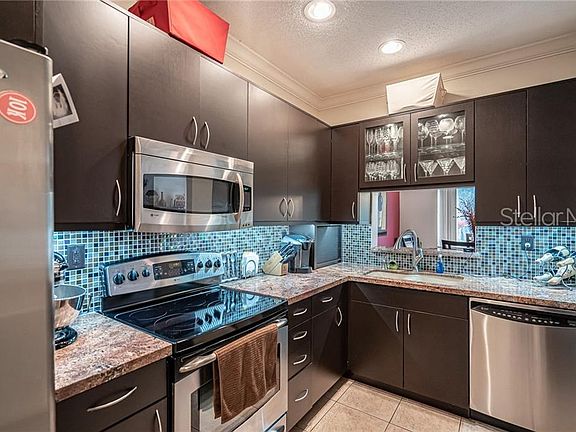 3rd image of 3573 Asperwood Cir