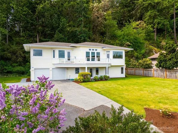 837 Shoshone Drive, La Conner, WA 98257