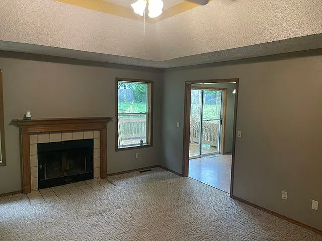 3295 W Rockwood St — Photo 11