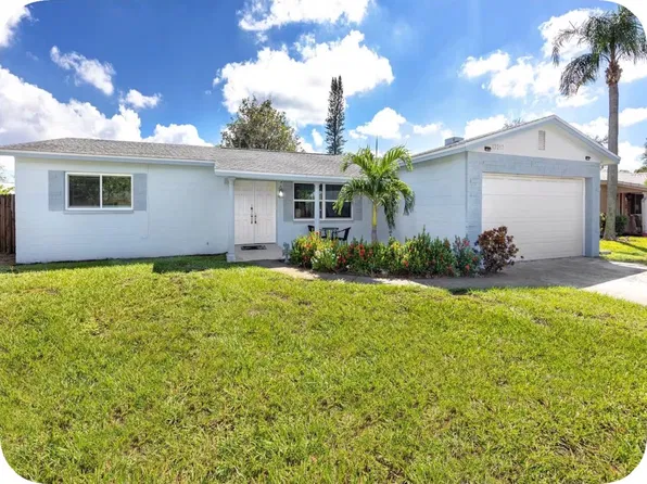 13217 Ridge Rd, Largo, FL 33778