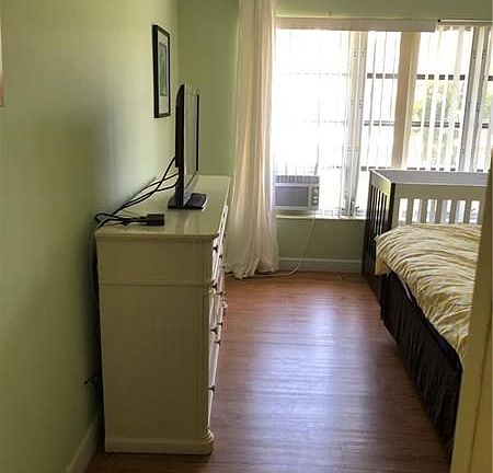 4th image of 231 Hibiscus Ave #B