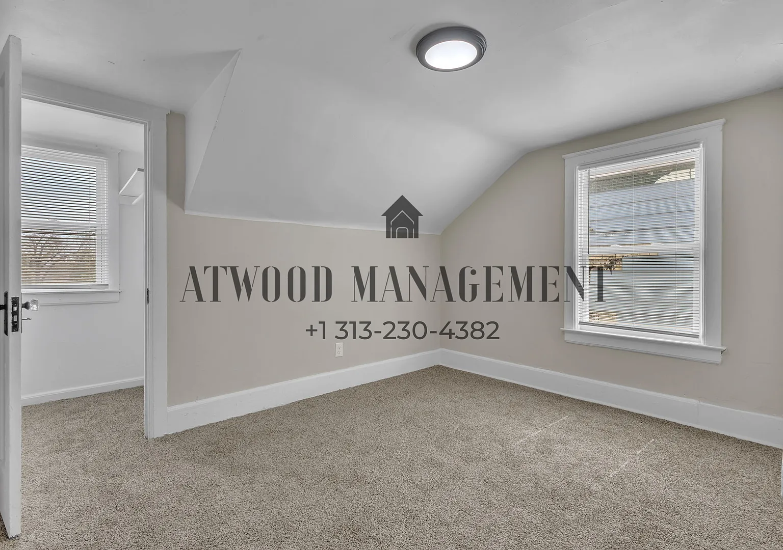 Fully Renovated 3-Bedroom Home Move-In Ready for You! — Photo 4