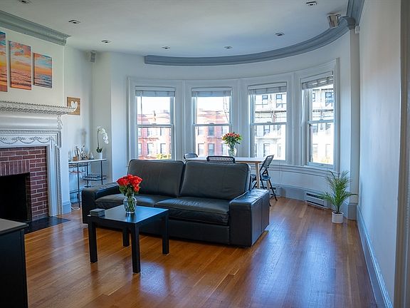 2nd image of 857 Beacon St APT 41