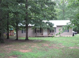 153 Hampton Ln, Monterey, TN 38574